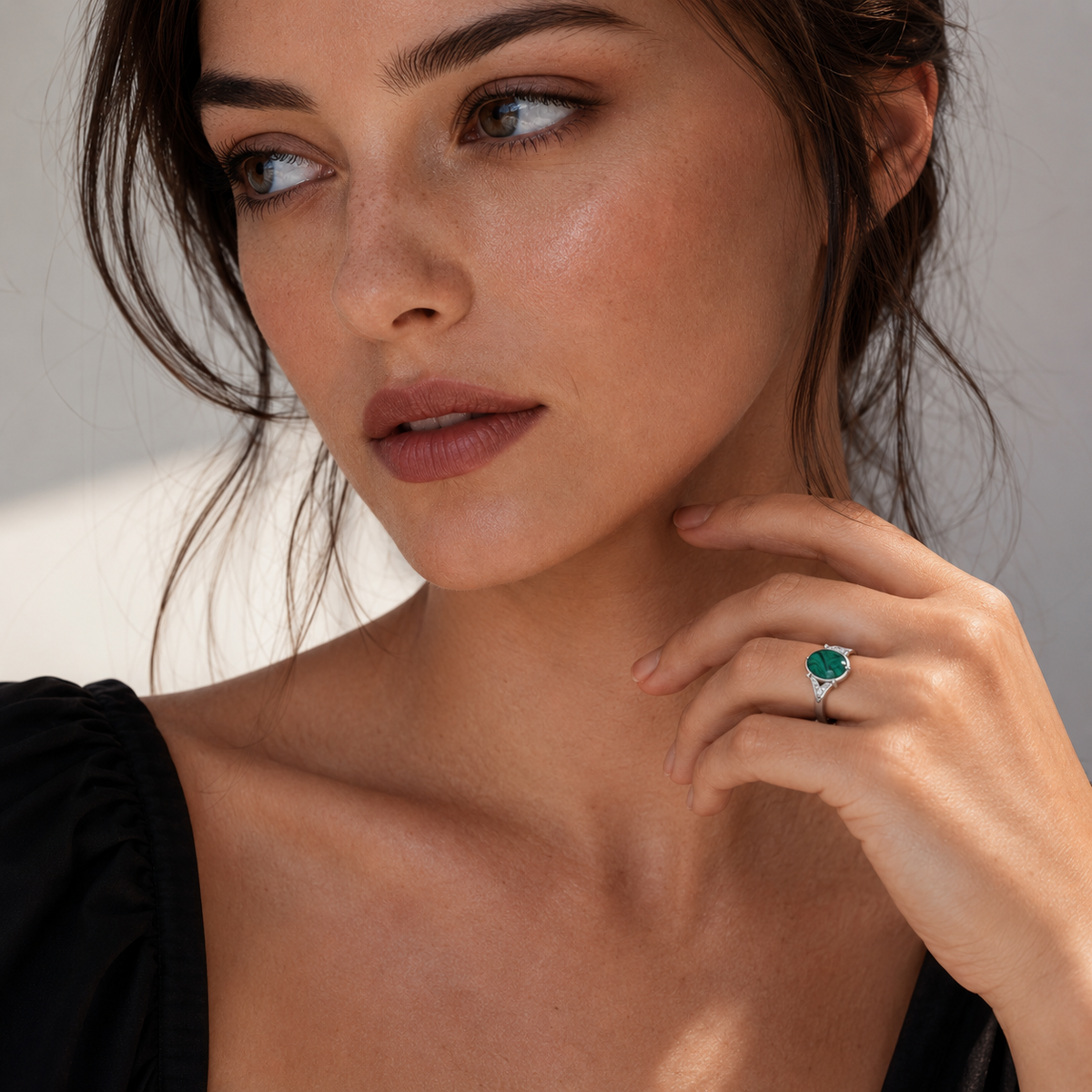 Malachite Essence Ring in 925 Sterling Silver