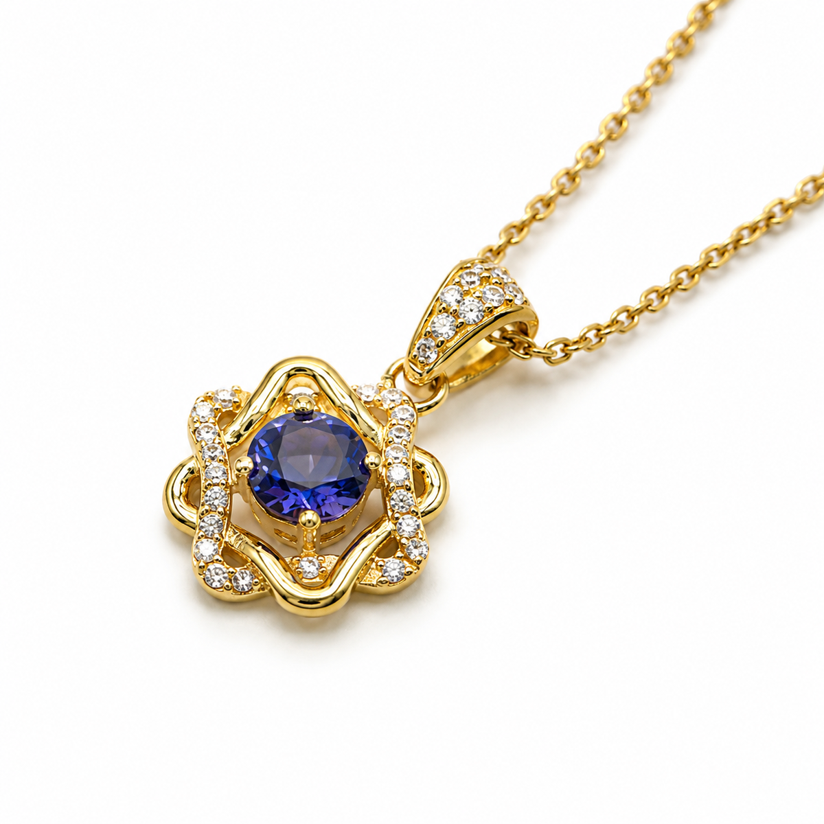 Iolite Aura Pendant in Gold-Plated 925 Sterling Silver