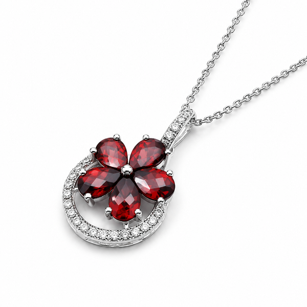 Red Garnet Majesty Pendant in 925 Sterling Silver